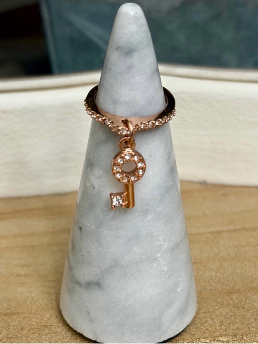Park Lane ‘Secret’ Rose Gold Crystal Key Charm Ring Retired-Sold Out!!  Sz 5 1/2